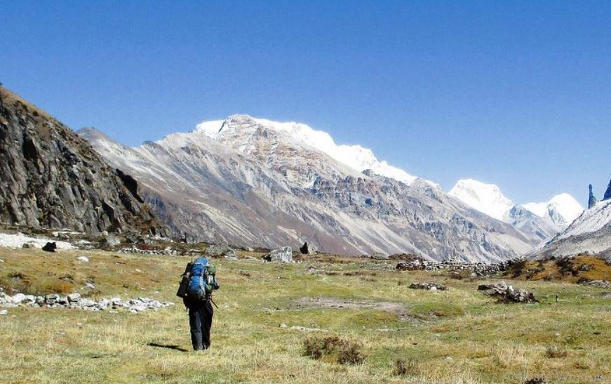 चिसो बढेसँगै कञ्चनजङ्घा क्षेत्रमा पर्यटक घटे