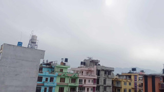 देशभर बदली, मौसमविद भन्छन्- भोलि घाम लाग्छ